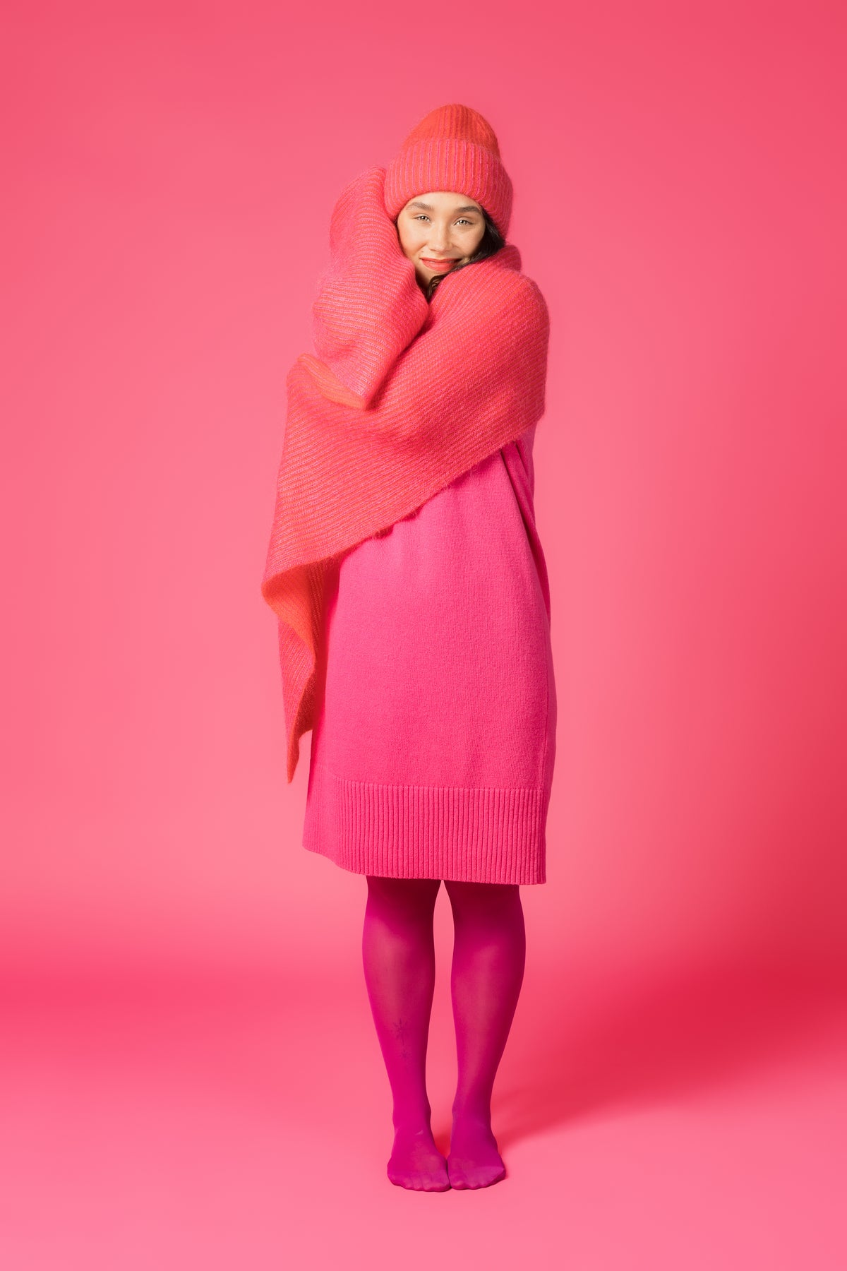 HUSH scarf, red/pink