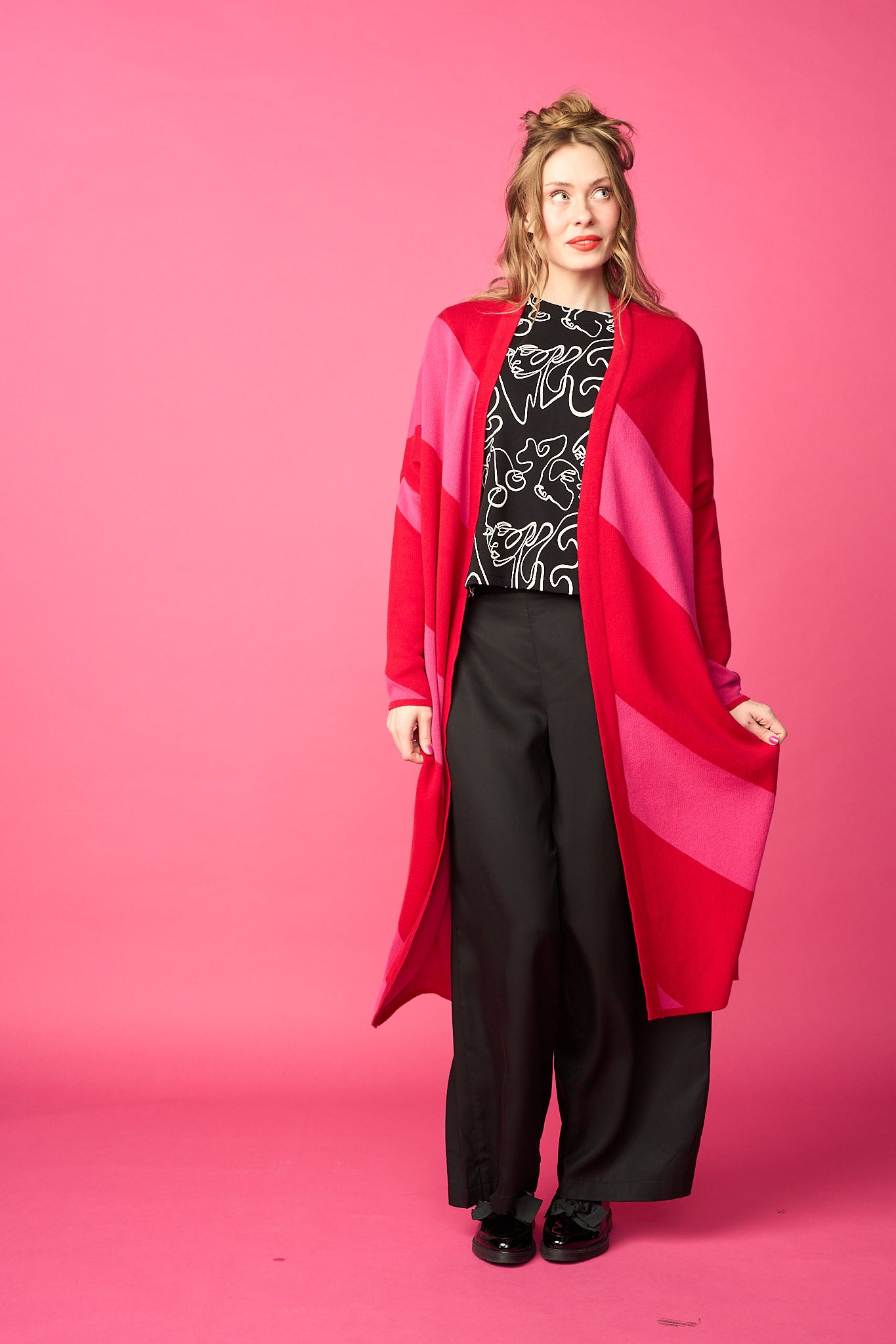 Neuletakki, vinoraita